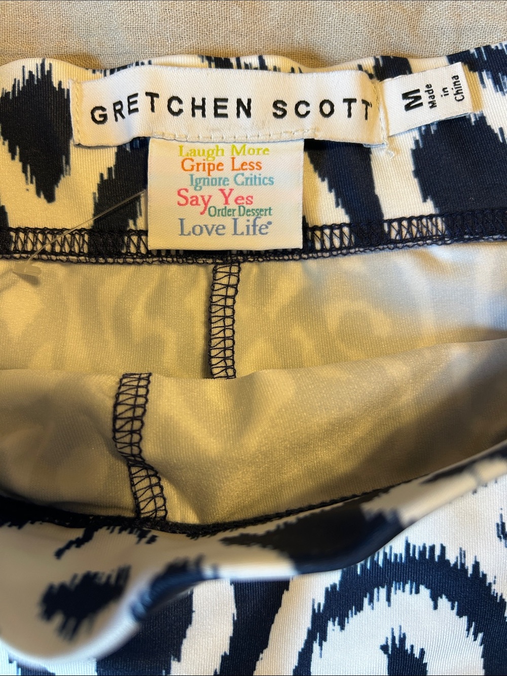 Gretchen Scott navy &white skirt-Sz M - Picture 7 of 9